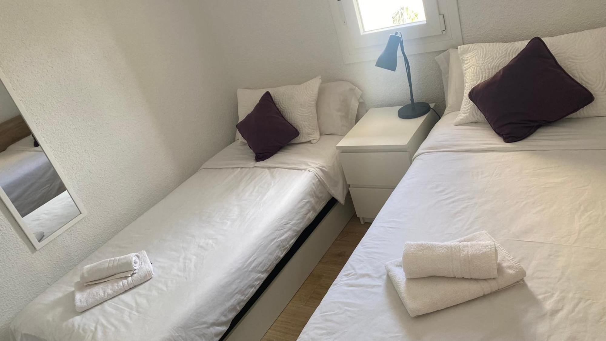 Plaza Andalucia Apartment -A 10Min Caminando Del Puente Romano コルドバ エクステリア 写真