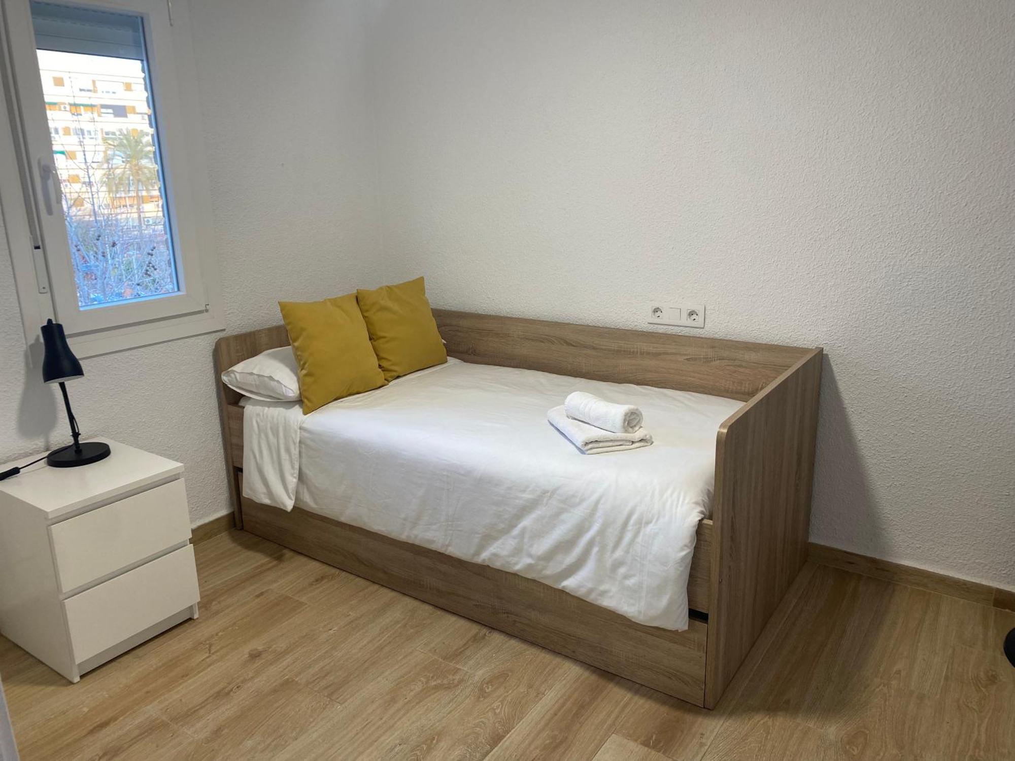 Plaza Andalucia Apartment -A 10Min Caminando Del Puente Romano コルドバ エクステリア 写真